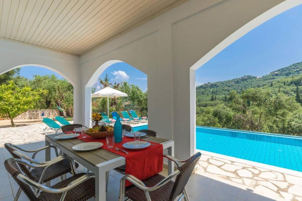 Villa Eleonas Strongyli  Dış mekan fotoğraf